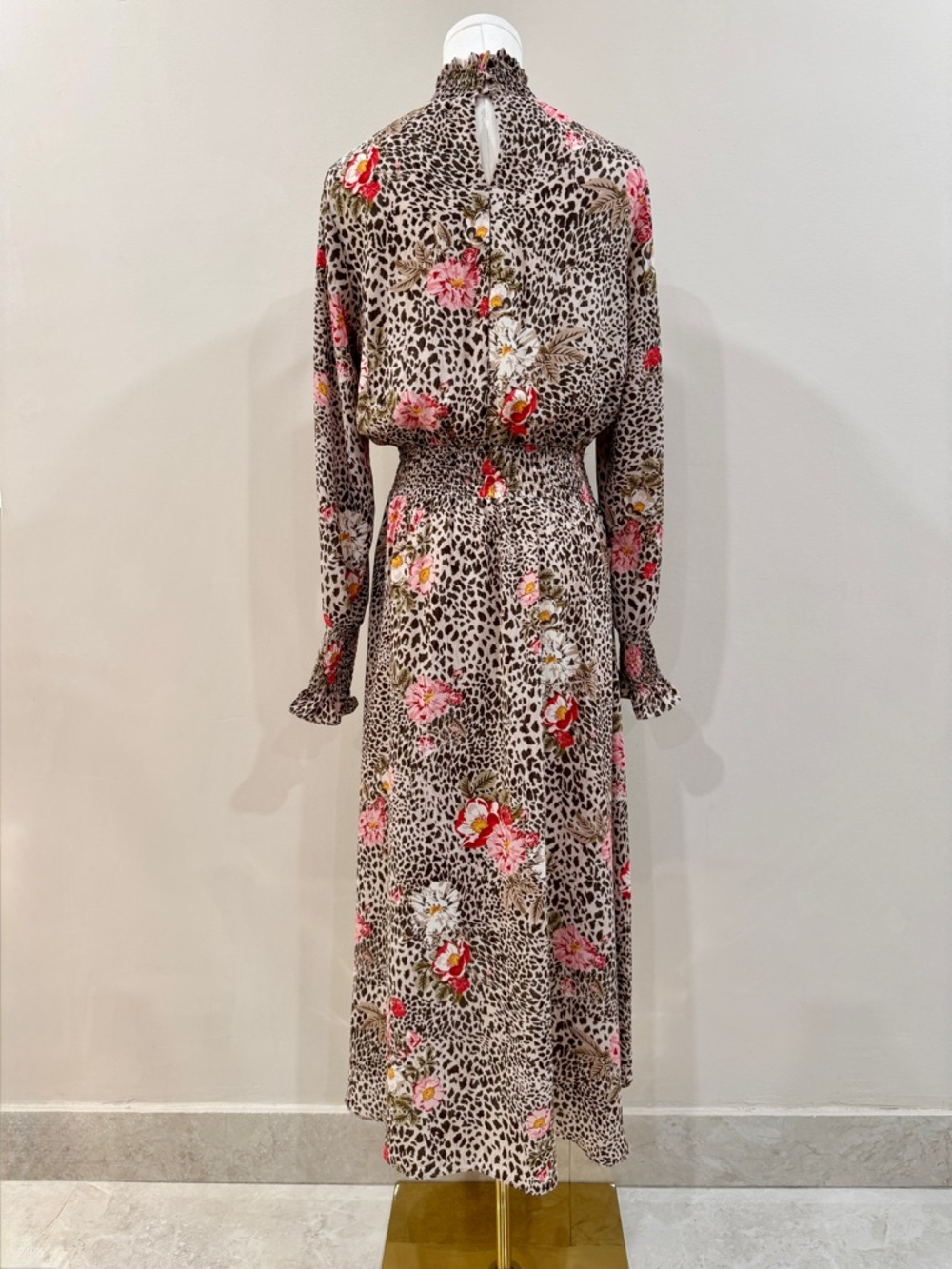 Nanette Lepore Smocked Foral Leopard Print Midi Dress Size 10 - Picture 4 of 9